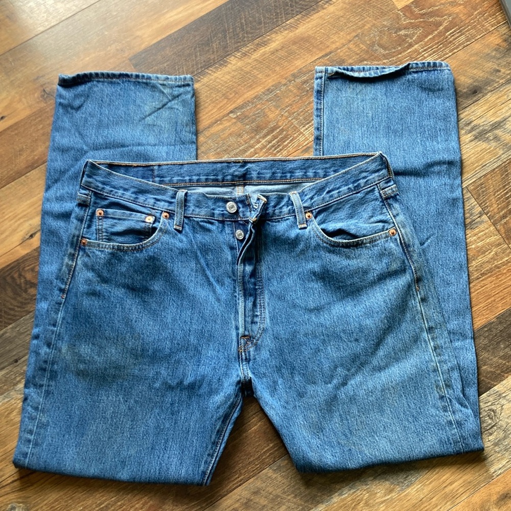 Levi's Blue Straight Denim Jeans Timeless Style